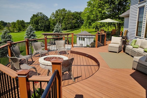 How Does A Deck Cost Calculator Help Turn Outdoor Ideas Into Real Structures?