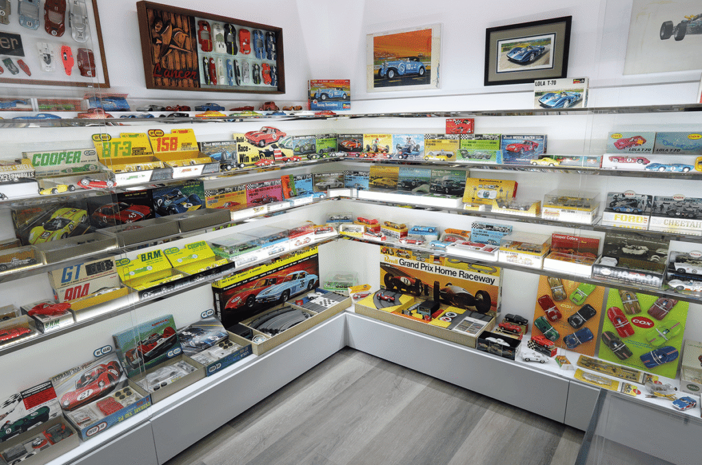 Scott Bader Los Angeles: The Golden Age of Slot Car Racing Lives