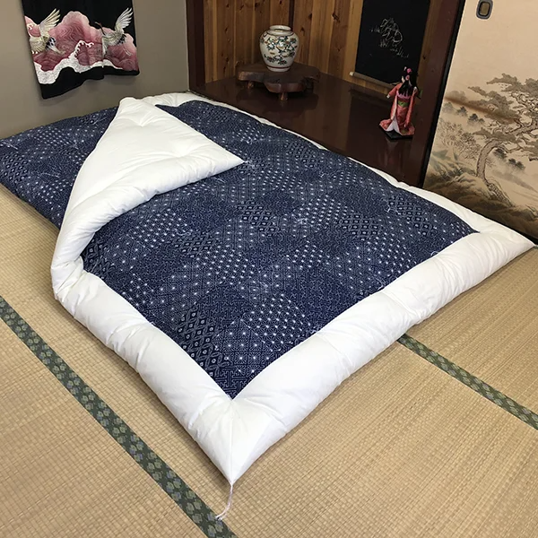 Traditional Japanese Futon for a Refined Sleep Experi‌ence‍