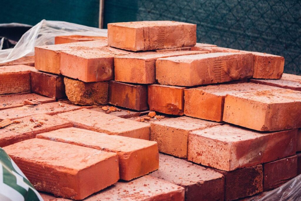 Brick Manufacturing Plant Report 2026: Raw Materials and Profit Margin