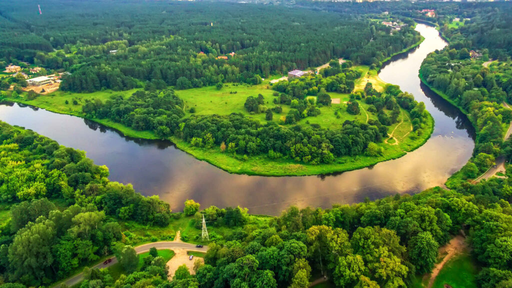 Exploring the Geography of Lithuania: A Traveler’s Guide
