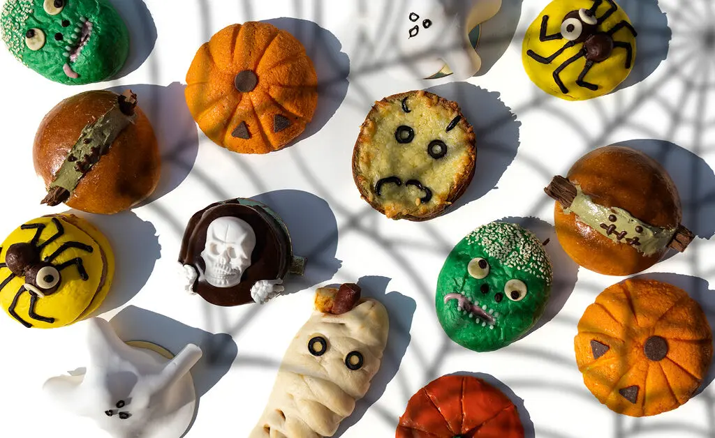 Halloween Themed Bakes That Make Spooky Treats Irresistible!