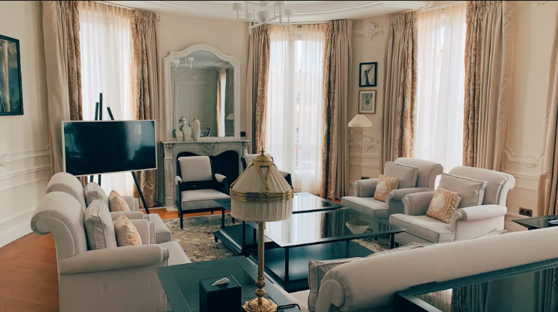 Tapis personnalisé magasin : la solution idéale pour votre image et votre accueil