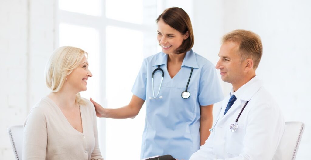 Non Invasive Aesthetic Treatments: Natural Ways to Refresh Your Skin