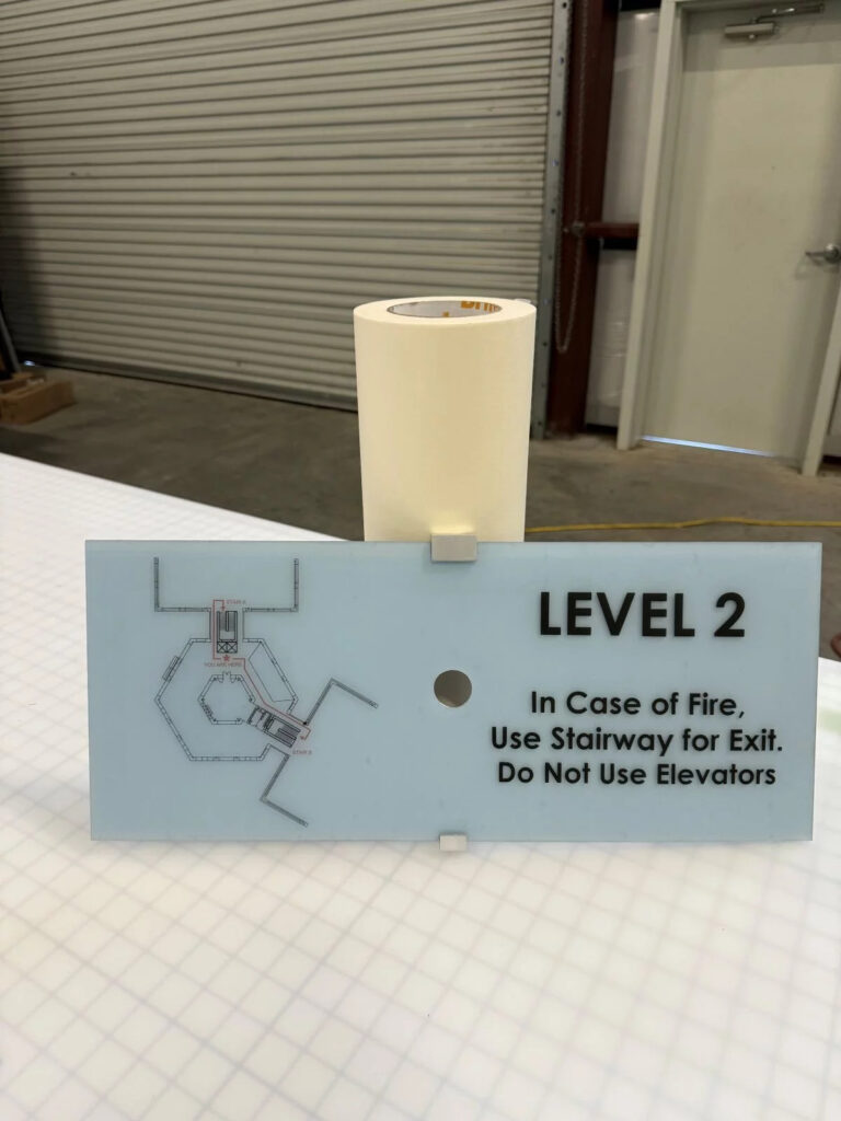 How Custom Acrylic Signs in Tomball Elevate Interior Office Design and Customer Experience