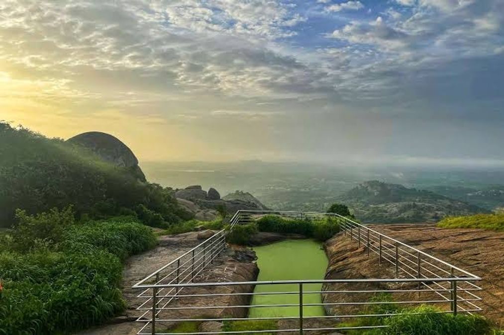 Uttari Betta Trek | Universal Adventures