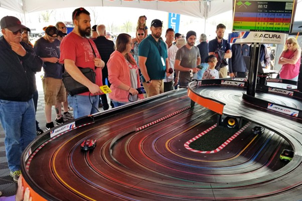 From Magic Shows to Live Acts: The Best Trade Show Entertainment Ideas for Events