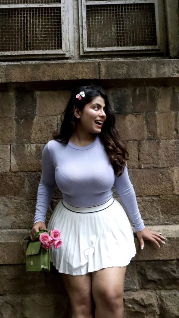 Call Girls & Escorts in All area in Delhi, New Delhi