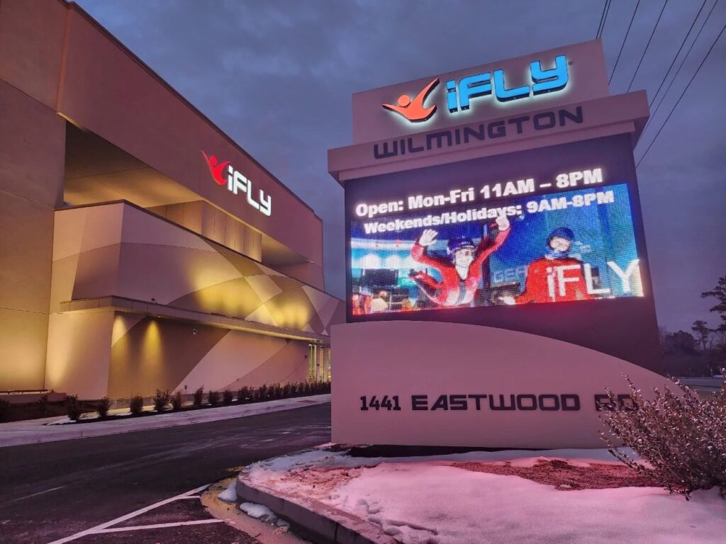 The Role of High-Quality Building Signs in Wilmington in Driving Foot Traffic and Establishing a Strong Market Presence