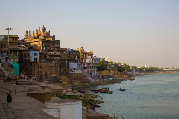 Ghat View Hotel in Varanasi – Minimalist Hotels