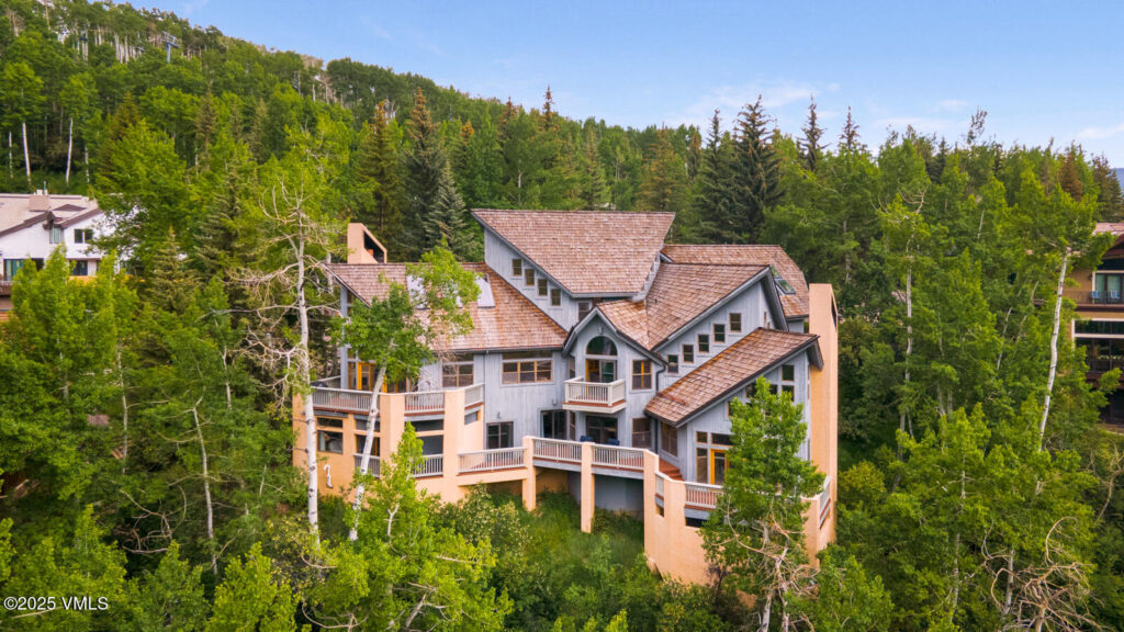 What Makes Arrowhead Real Estate for Sale a Smart Choice for Long-Term Buyers?