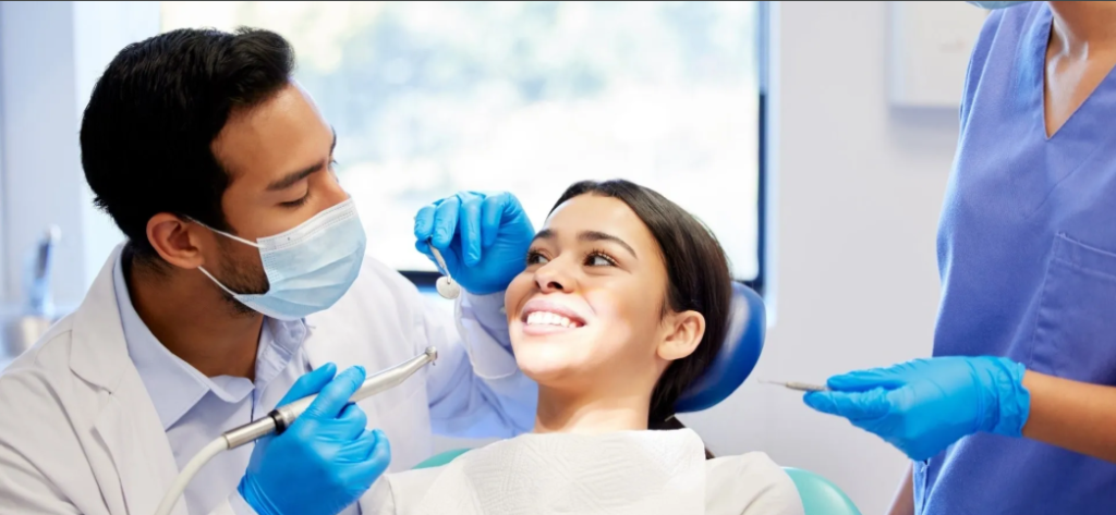 Looking for the Right Dentist? Here’s What You Need to Know