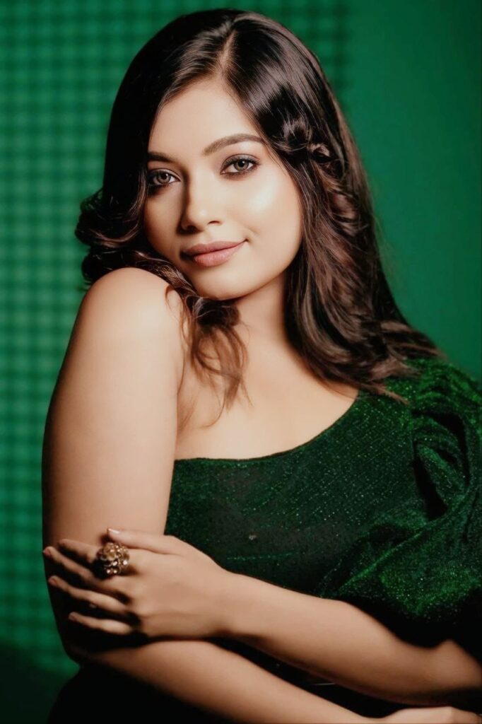 Think and request the brilliant and modern girls belonging to Kochi escort service based on what you want