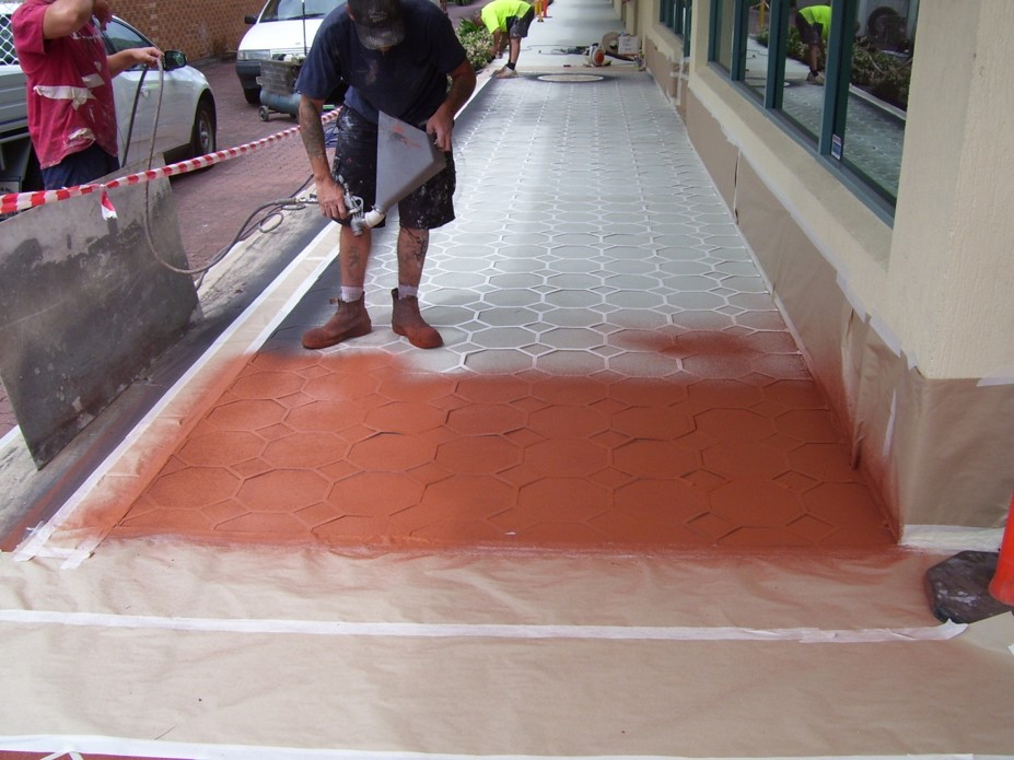 Common Mistakes When Stripping Epoxy Floors in Industrial Spaces