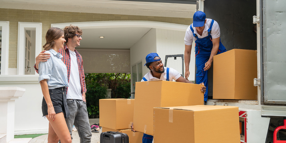 How a Removal Company Saves Time and Effort During Moving