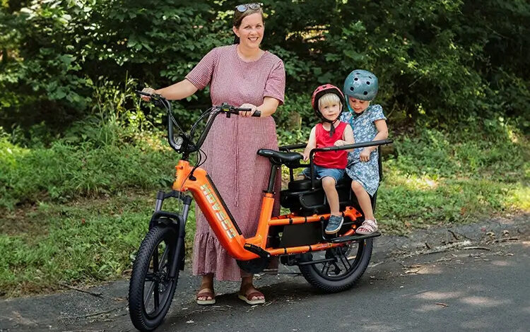 Internet Ride Smarter with HOVSCO Electric Cargo Bikes Every Day
