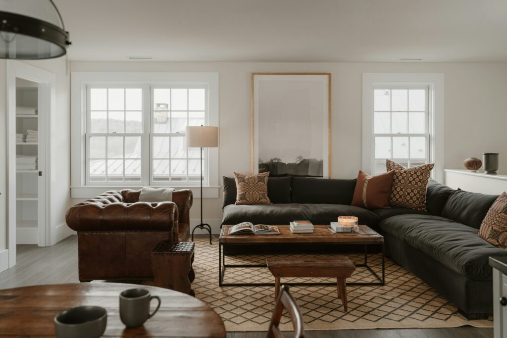 What to Look for When Hiring Interior Designers in Kochi for Your New Home – Faboolux