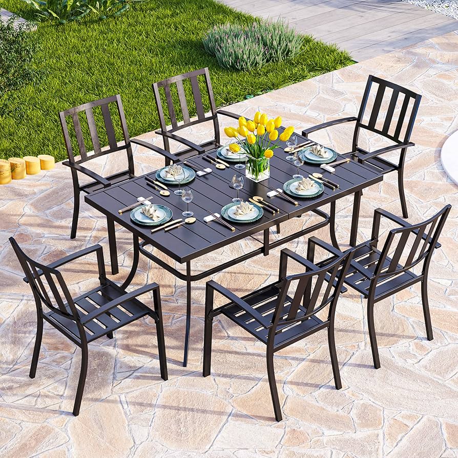 How Metal Patio Table Tops Improve Outdoor Dining Experiences