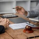 How Professional Detectives Gather Evidence Safely
