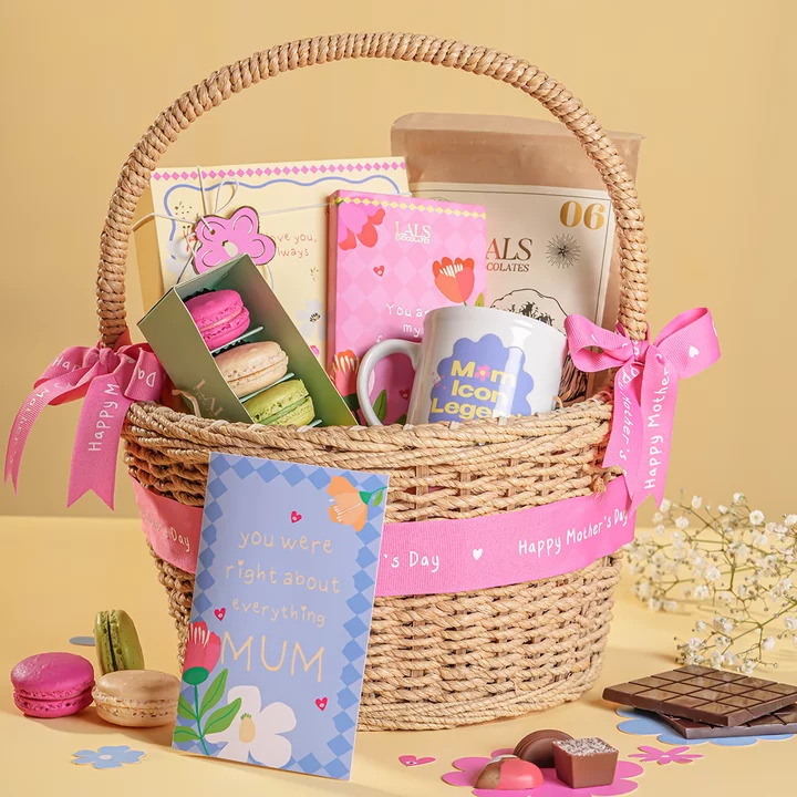 Buy Gift Hampers Online for Pakistan