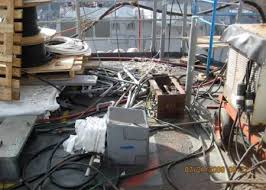 How to Improve Workplace Safety in Areas with Poor Housekeeping