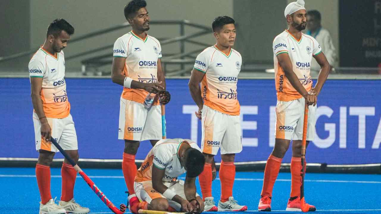 Hockey World Cup: హాకీ వరల్డ్ కప్ నుంచి భారత్ ఔట్.. క్వార్టర్స్ కూడా చేరకుండానే నిష్క్రమణ