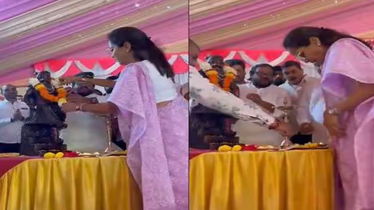 Supriya Sule: ఎంపీ సుప్రియా సూలే చీరకు అంటుకున్న నిప్పు.. తప్పిన ప్రమాదం