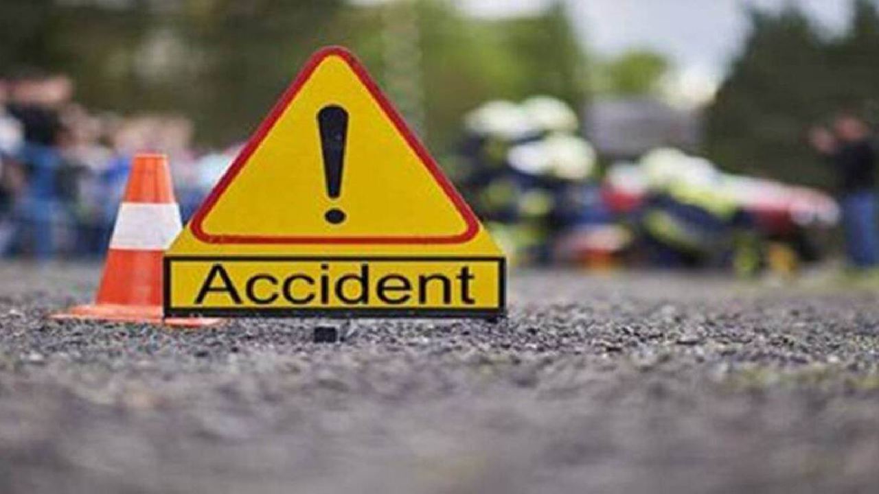 ANDHRA PRADESH: ఏపీలో ఆర్టీసీ బస్సు బోల్తా.. పలువురికి గాయాలు.. ఇద్దరి పరిస్థితి విషమం