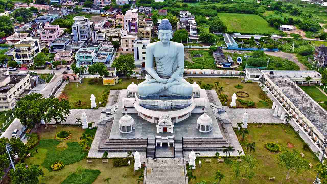 Amaravati Capital Issue: అమరావతి రాజధాని కేసులో ఏపీ ప్రభుత్వానికి ఎదురుదెబ్బ.. విచారణ జూలైకి వాయిదా