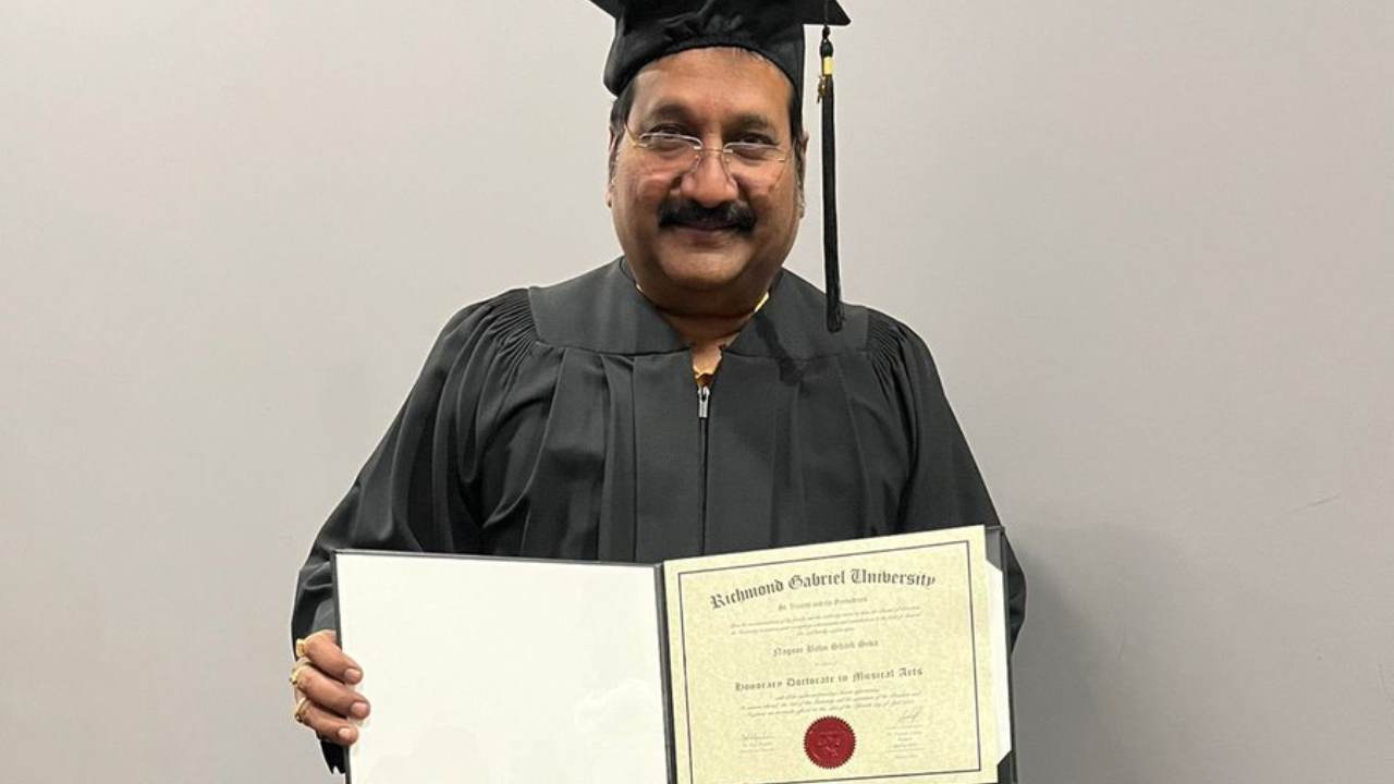 Singer Mano : ప్రముఖ అమెరికా యూనివర్సిటీ నుంచి సింగర్ మనోకు డాక్టరేట్..