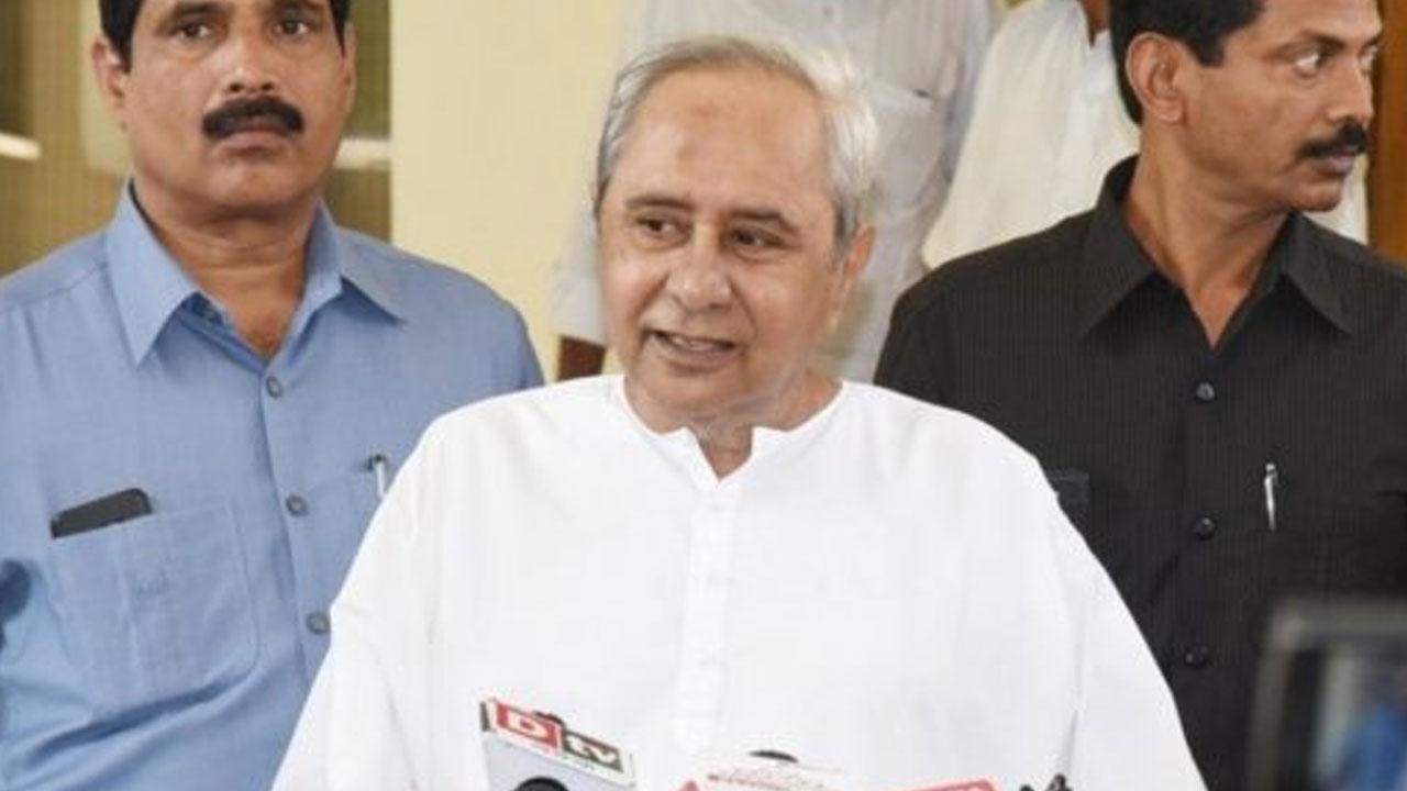 ఒడిశా సీఎం నవీన్ పట్నాయక్‌కు షాక్.. ప్రభుత్వ ఏర్పాటు దిశగా దూసుకెళ్తున్న బీజేపీ