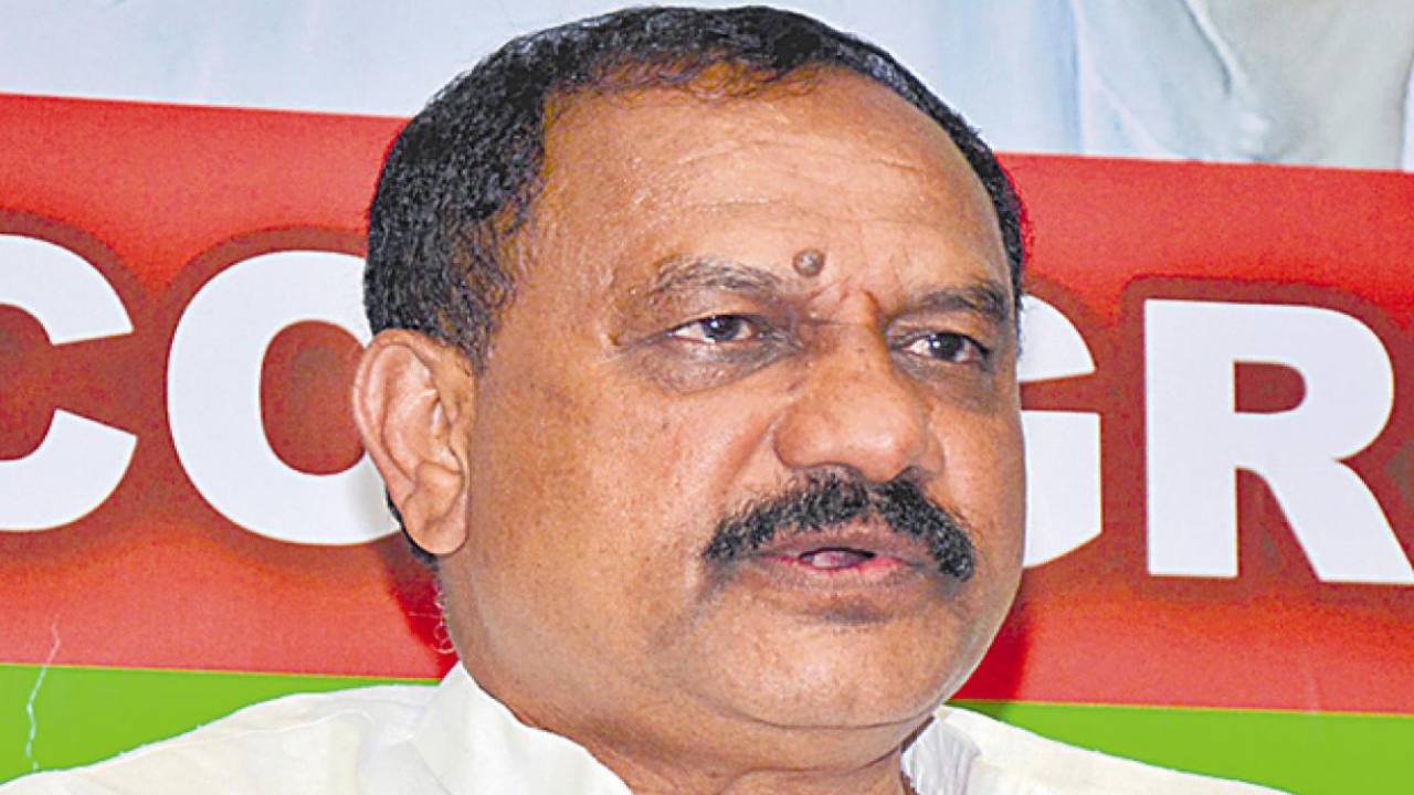 Mahesh Kumar Goud : కాంగ్రెస్ ని నిర్వీర్యం చేసేందుకు బీజేపీతో కలిసి బీఆర్ఎస్ కుట్ర : మహేష్ కుమార్ గౌడ్