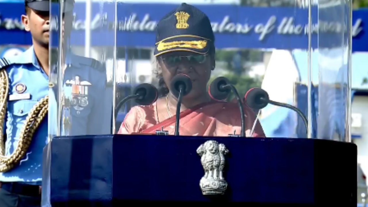 President Draupadi Murmu: సవాళ్ళను ఎదుర్కొనేందుకు నూతన సాంకేతికతను అందిపుచ్చుకోవాలి
