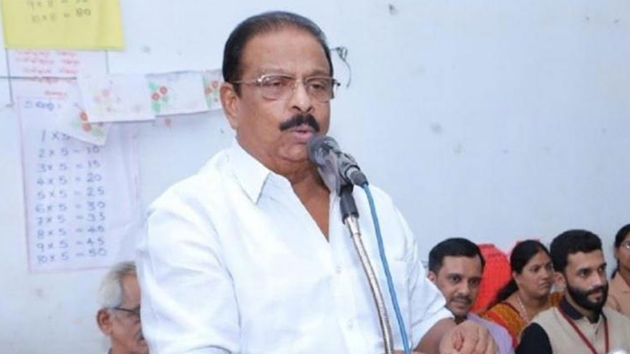 Kerala Politics: చీటింగ్ కేసులో అరెస్టైన కాంగ్రెస్ చీఫ్.. కాసేపటికి బెయిల్‭పై విడుదల
