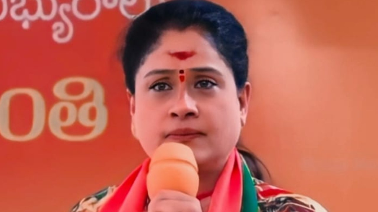Vijayashanti: నాది పదవుల ప్రయాణ రాజకీయ జీవితం కాదు: విజయశాంతి మరోసారి సంచలన వ్యాఖ్యలు