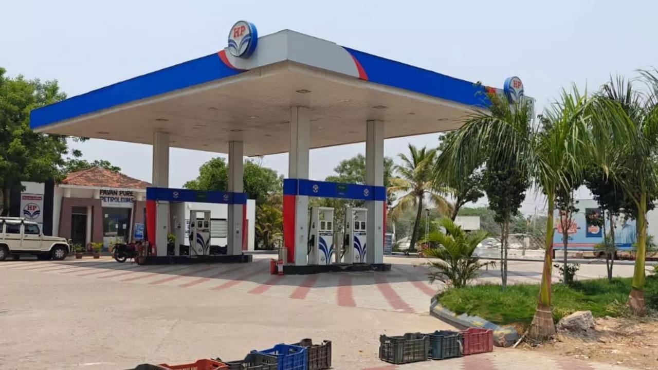 Petrol Bunk Timings : ఏపీ ప్రజలకు బిగ్ అలర్ట్.. ఆ సమయాల్లో పెట్రోల్ బంకులు బంద్.. రోజుకు 16గంటలే..?