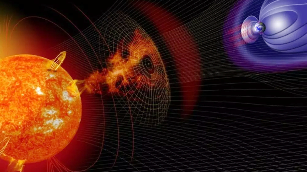 Solar Storm: భూమి వైపు దూసుకొస్తున్న భారీ సౌర తుపాను.. సూర్యుడి భారీ విస్ఫోటనంతో ఇస్రో, నాసా అప్రమత్తం