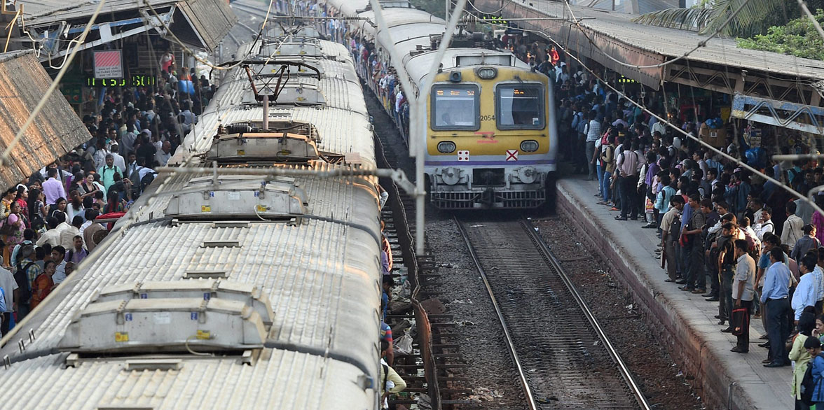 Mumbai: Rail Fracture in Down line between Goregaon-Malad restored