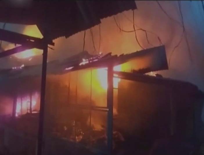 Odisha: Over 100 shops gutted in Golbazar Mandi firestorm