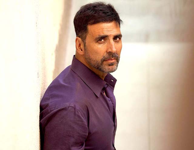 Toilet aa rahi hai, says Akshay Kumar