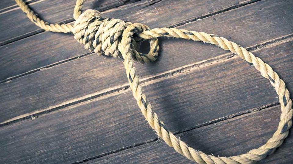 MP: Debt-ridden farmer commits suicide MP: Debt-ridden farmer commits suicide