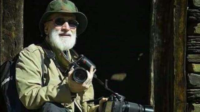 Senior journalist commits suicide at his residence