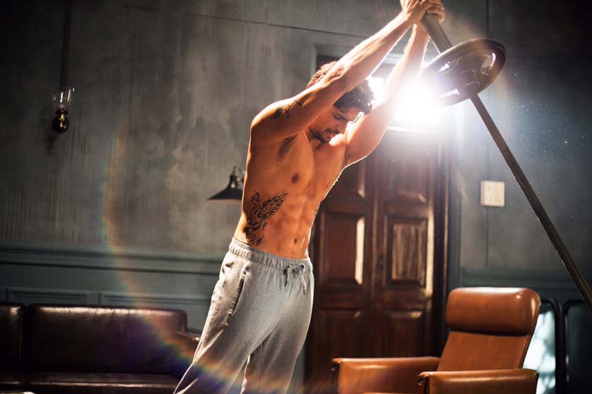 Sidharth Malhotra’s shirtless picture will blow your mind!