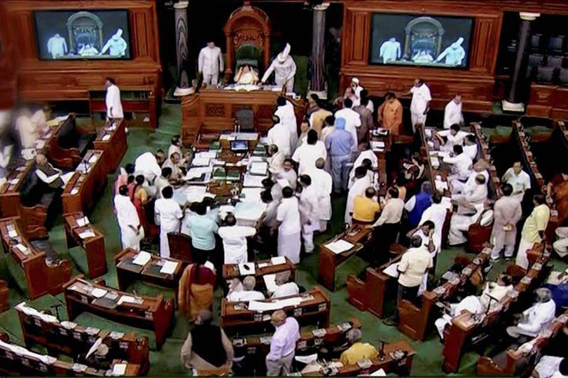 Lok Sabha ruckus: Speaker Sumitra Mahajan suspends six Congress MPs