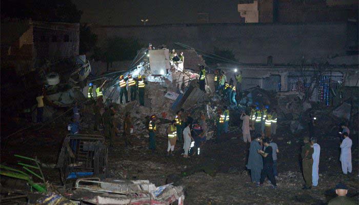 Pakistan: Blast on Lahore road injures 46