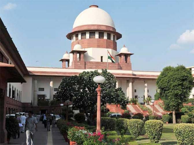 Supreme Court issues notice to Centre on plea challenging J&K’s Article 370