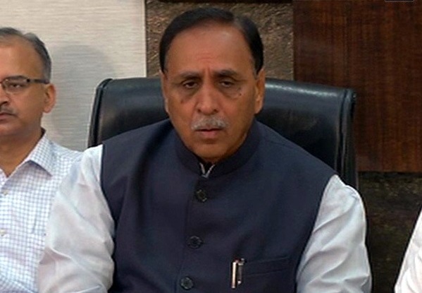 Gujarat slashes VAT on fuel prices by 4%