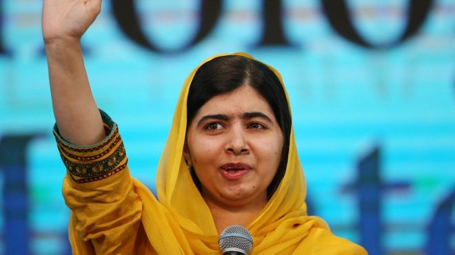 Malala Yousafzai attends first lecture at Oxford