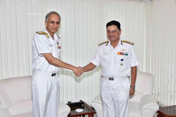 Vice Admiral Karambir Singh takes charge as FOC-in-C of ENC