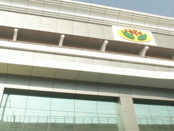 IT raids offices of Jaya TV, Dr Namadhu MGR